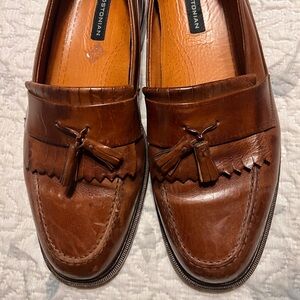 Vintage Bostonian made in Italy brown tassel loafers
